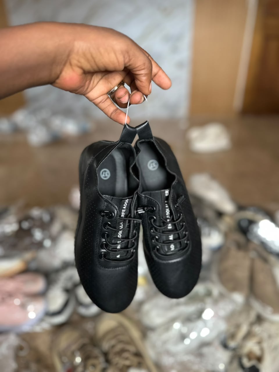 SBS Black Casual Lace-up White Branding Sneakers